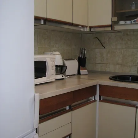 بيت ضيافة Carmen & مْليني