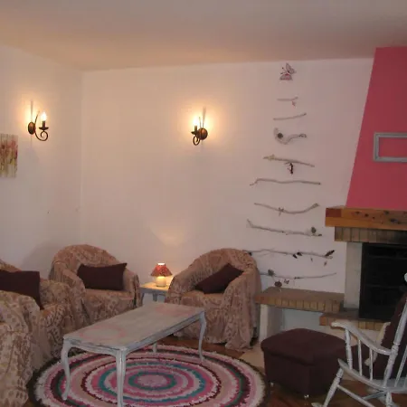 Carmen & 게스트하우스 믈리니