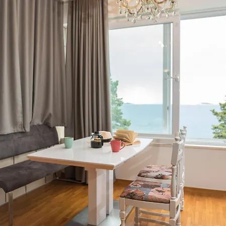 Guest house Carmen &